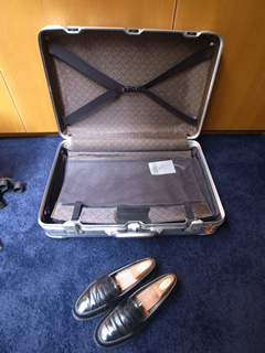 リモアのスーツケースのルフトハンザとのコラボモデル